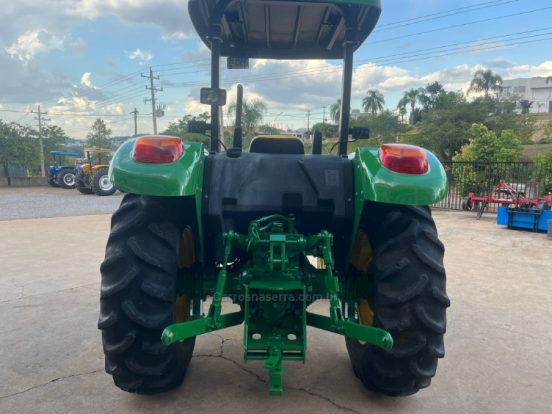 TRATOT 5055  - 2015 - GUAPORé