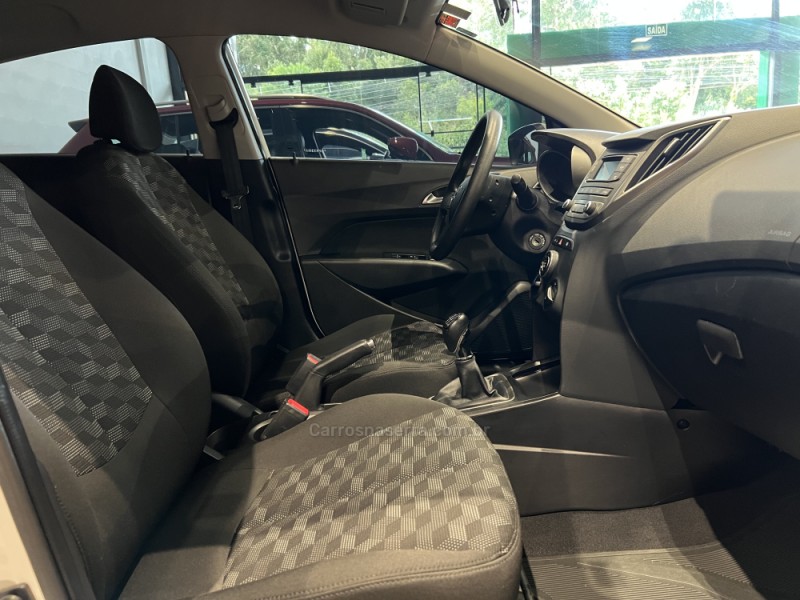 HB20 1.6 COMFORT 16V FLEX 4P MANUAL - 2016 - CAXIAS DO SUL