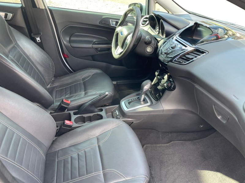 FIESTA 1.6 TITANIUM HATCH 16V FLEX 4P AUTOMÁTICO - 2015 - CAXIAS DO SUL