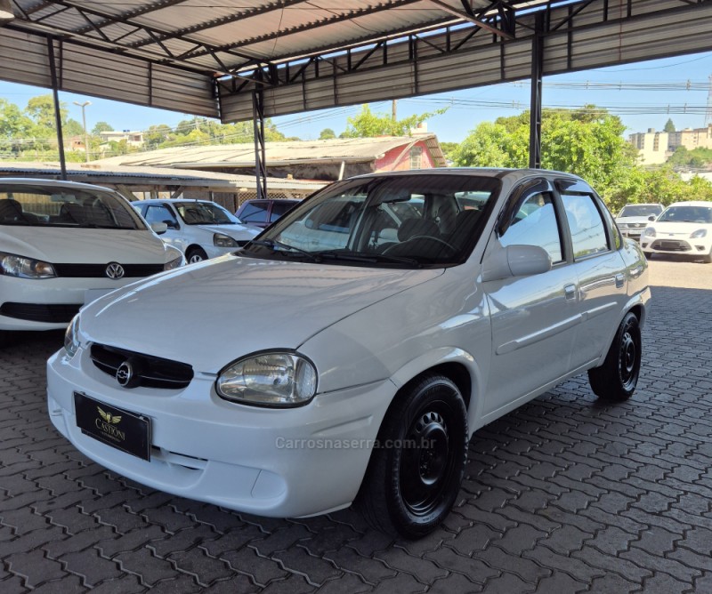 CLASSIC 1.6 MPFI LIFE 8V GASOLINA 4P MANUAL - 2007 - CAXIAS DO SUL