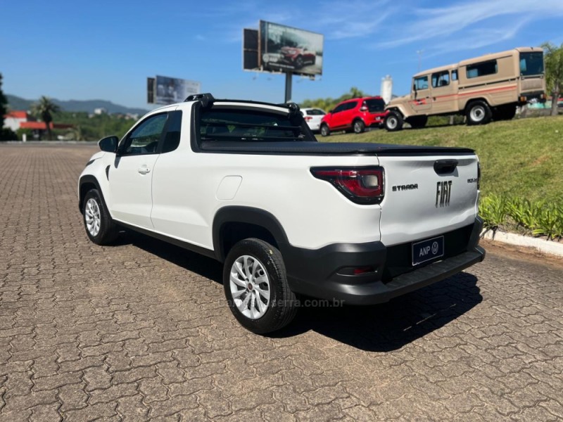 STRADA 1.4 ENDURANCE CS PLUS 8V FLEX 2P MANUAL - 2022 - NOVA PETRóPOLIS