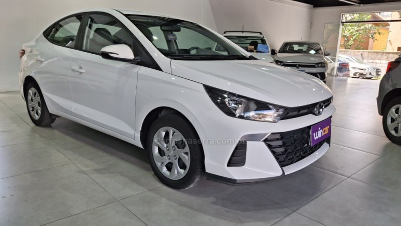 HB20S 1.0 COMFORT PLUS 12V FLEX 4P MANUAL - 2025 - GRAMADO