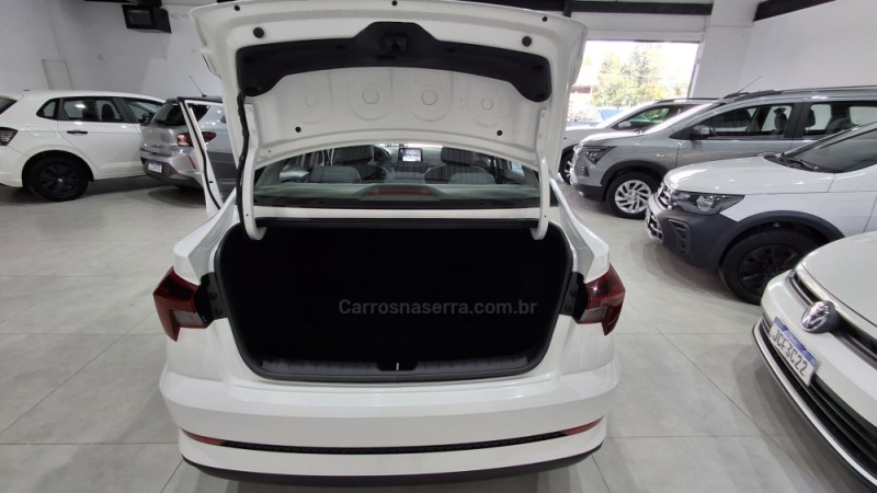 HB20S 1.0 COMFORT PLUS 12V FLEX 4P MANUAL - 2025 - GRAMADO