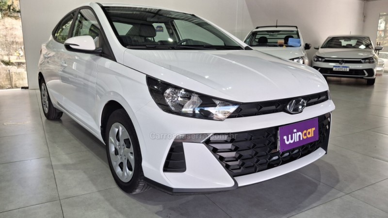 HB20S 1.0 COMFORT PLUS 12V FLEX 4P MANUAL - 2025 - GRAMADO