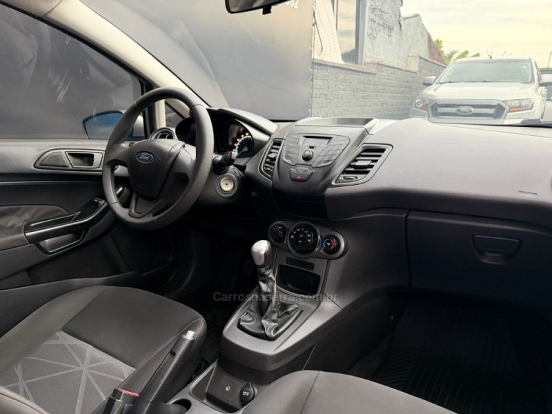 FIESTA 1.6 SEL HATCH 16V FLEX 4P MANUAL - 2016 - ESTâNCIA VELHA