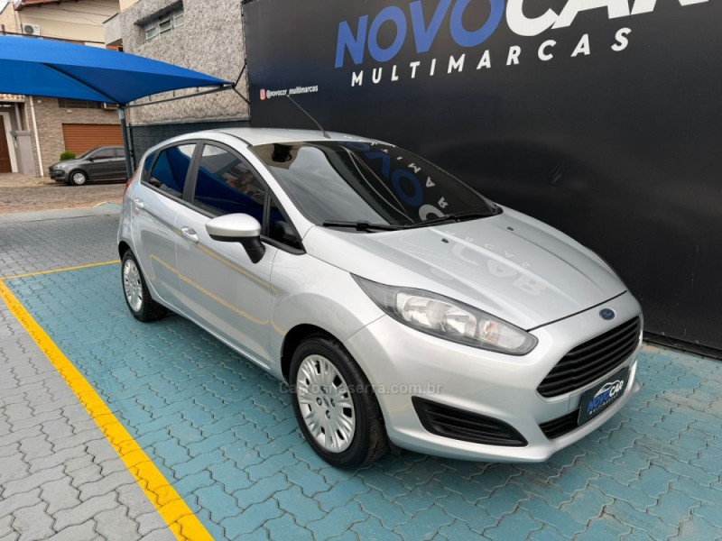 FIESTA 1.6 SEL HATCH 16V FLEX 4P MANUAL - 2016 - ESTâNCIA VELHA