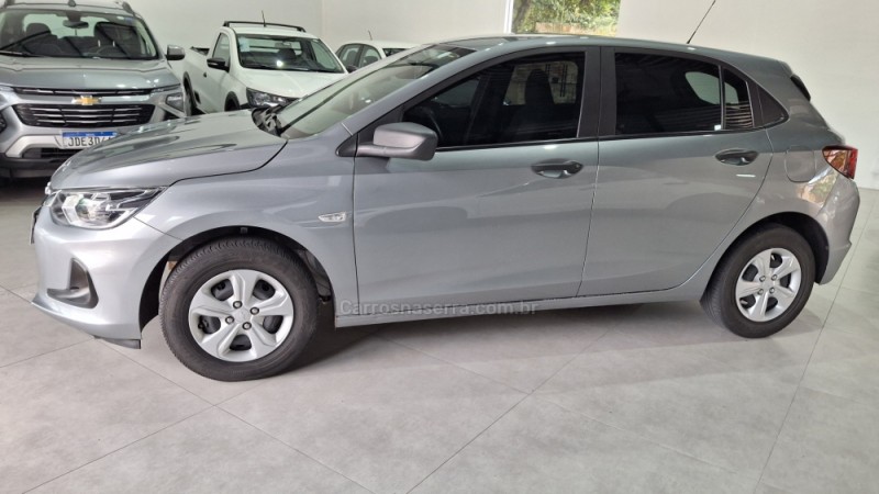 ONIX 1.0 LT 12V FLEX 4P MANUAL - 2025 - GRAMADO