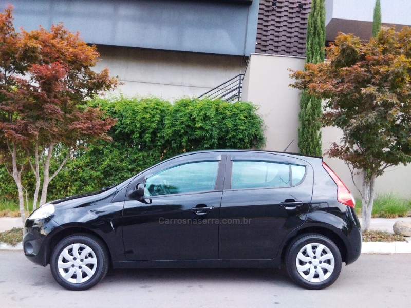 PALIO 1.4 MPI ATTRACTIVE 8V FLEX 4P MANUAL - 2013 - FARROUPILHA