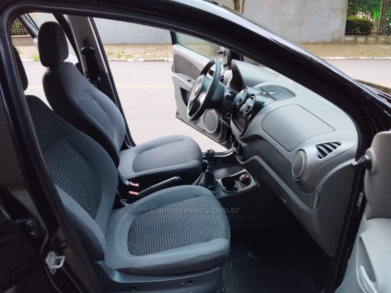 PALIO 1.4 MPI ATTRACTIVE 8V FLEX 4P MANUAL - 2013 - FARROUPILHA