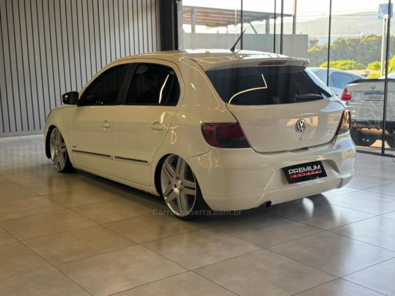 JIMNY 1.3 4ALL 4X4 16V GASOLINA 2P MANUAL - 2001 - DOIS IRMãOS