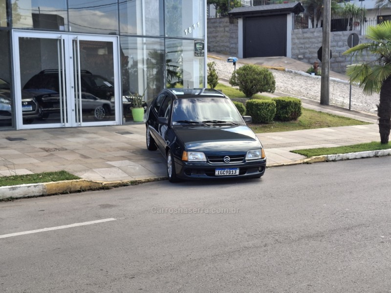 KADETT 1.8 EFI GL 8V GASOLINA 2P MANUAL - 1997 - FARROUPILHA
