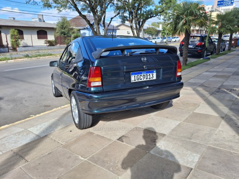 KADETT 1.8 EFI GL 8V GASOLINA 2P MANUAL - 1997 - FARROUPILHA