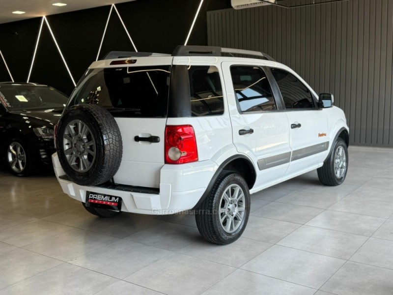 ECOSPORT 1.6 XLT FREESTYLE 8V FLEX 4P MANUAL - 2011 - DOIS IRMãOS