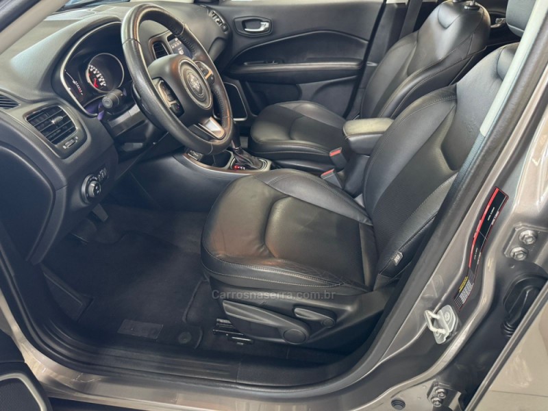 COMPASS 2.0 16V FLEX LONGITUDE AUTOMÁTICO - 2018 - CAXIAS DO SUL