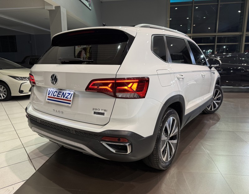 TAOS 1.4 16V HIGHLINE TSI FLEX 4P AUTOMÁTICO - 2022 - FARROUPILHA