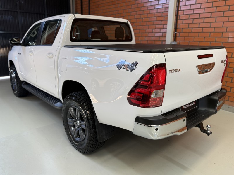 HILUX 2.8 SR 4X4 CD 16V DIESEL 4P AUTOMÁTICO - 2024 - BENTO GONçALVES