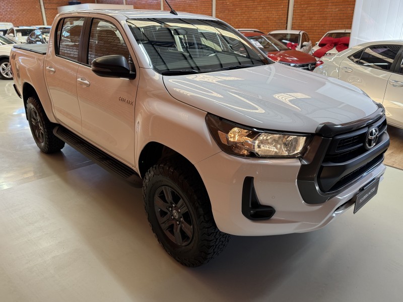 HILUX 2.8 SR 4X4 CD 16V DIESEL 4P AUTOMÁTICO - 2024 - BENTO GONçALVES