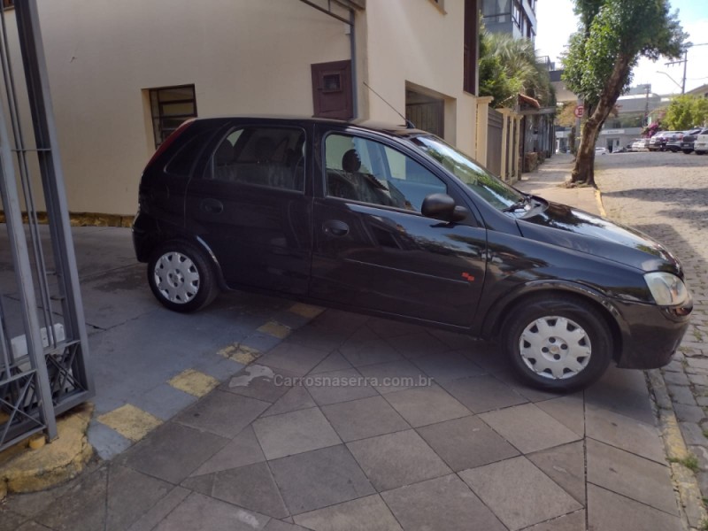 CORSA 1.0 MPFI JOY 8V GASOLINA 4P MANUAL - 2004 - BENTO GONçALVES
