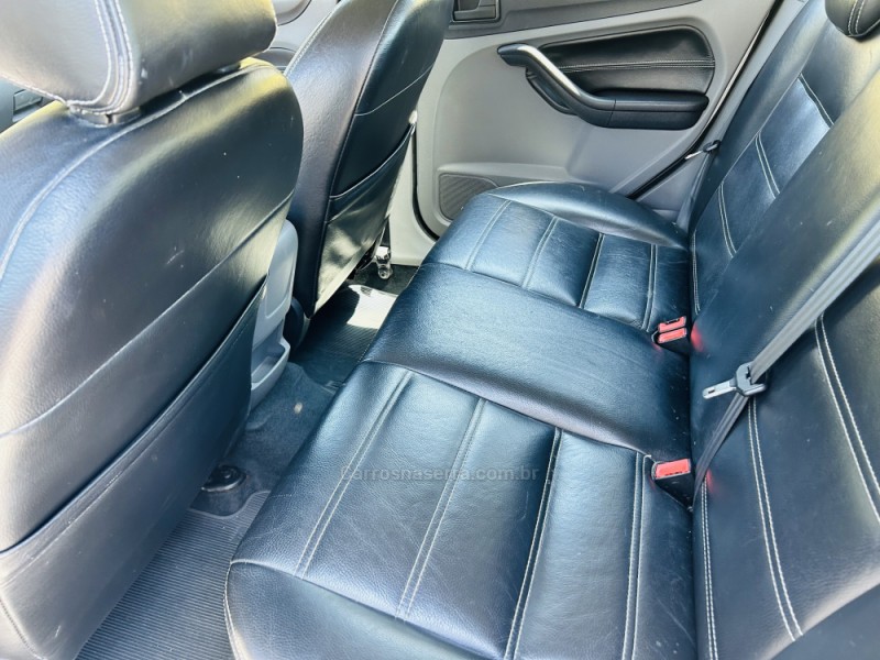 FOCUS 2.0 GLX 16V FLEX 4P AUTOMÁTICO - 2013 - BENTO GONçALVES