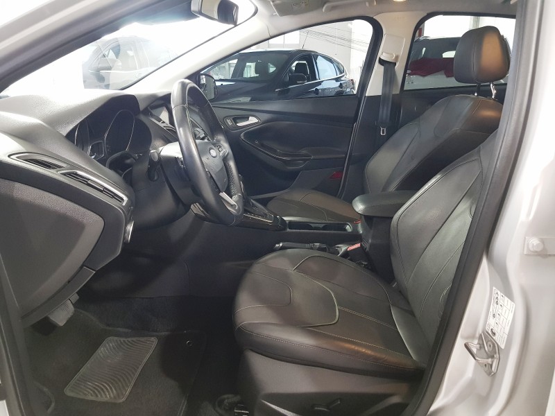 FOCUS 2.0 TITANIUM PLUS HATCH 16V FLEX 4P AUTO - 2018 - CAXIAS DO SUL