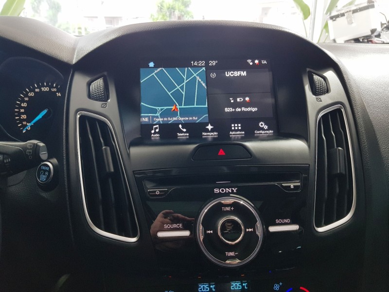 FOCUS 2.0 TITANIUM PLUS HATCH 16V FLEX 4P AUTO - 2018 - CAXIAS DO SUL