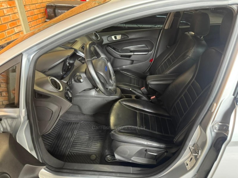FIESTA 1.6 SE HATCH 16V FLEX 4P MANUAL - 2017 - SãO MARCOS