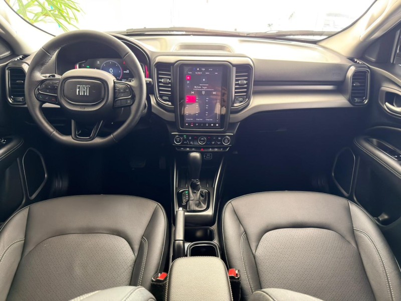 TORO 2.2 16V TURBO DIESEL VOLCANO 4P AUTOMÁTICO - 2025 - CAXIAS DO SUL