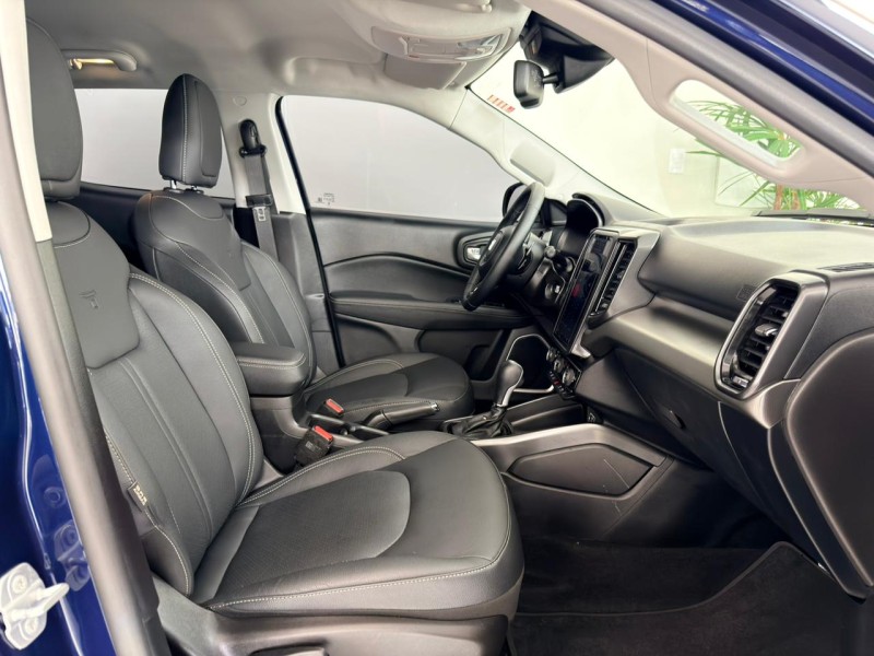 TORO 2.2 16V TURBO DIESEL VOLCANO 4P AUTOMÁTICO - 2025 - CAXIAS DO SUL