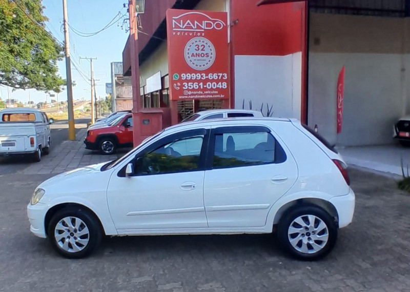 CELTA 1.0 MPFI LT 8V FLEX 4P MANUAL - 2012 - ESTâNCIA VELHA