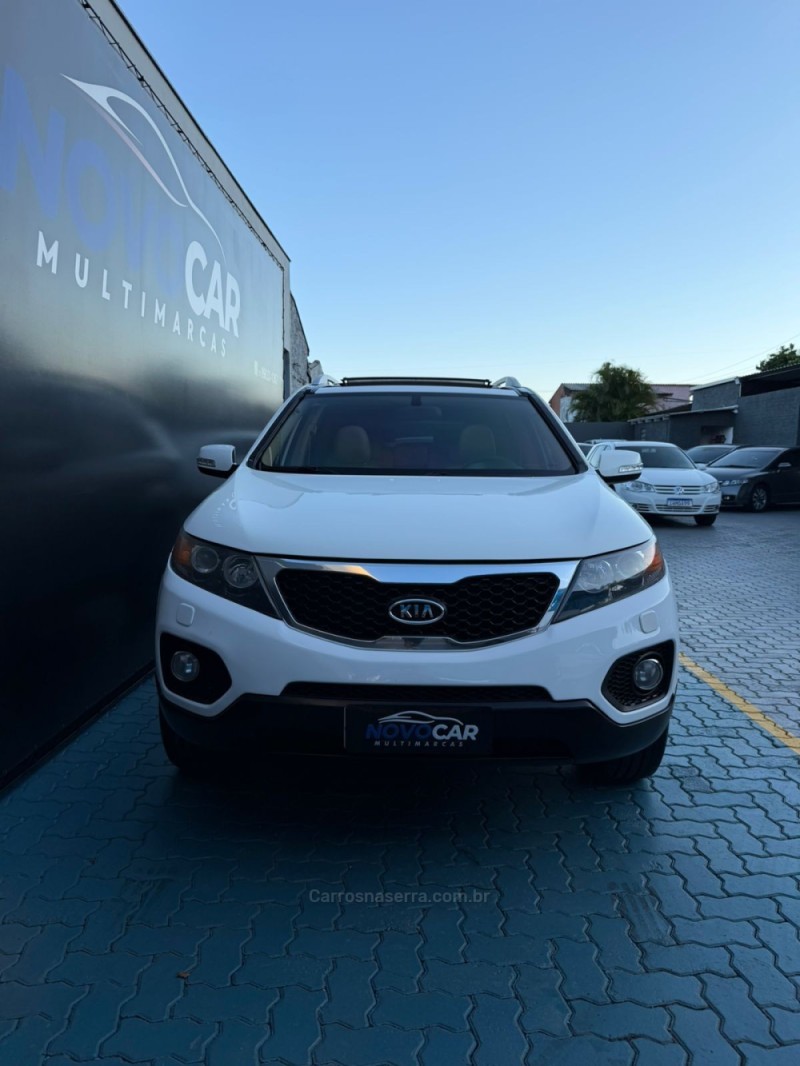 SORENTO 3.5 S.670 V6 4X4 24V GASOLINA 4P AUTOMÁTICO - 2013 - ESTâNCIA VELHA