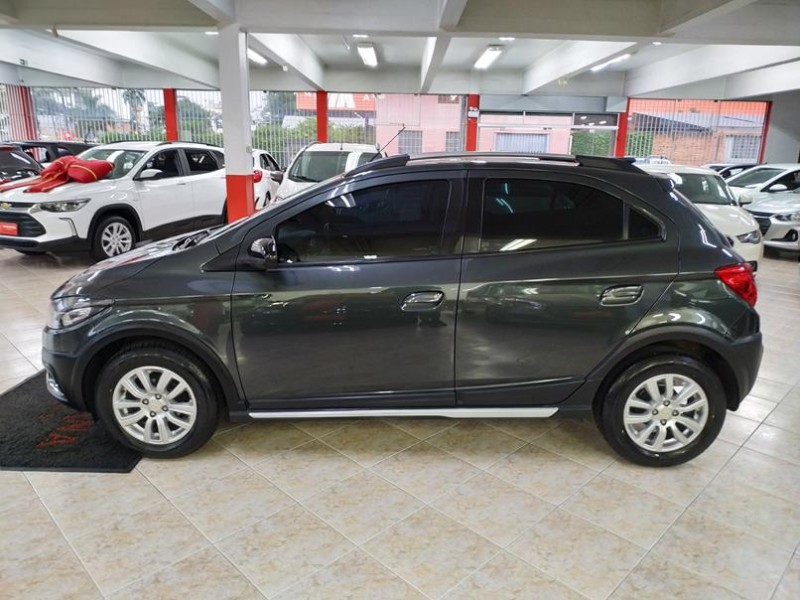 ONIX 1.4 MPFI ACTIV 8V FLEX 4P MANUAL - 2019 - CAXIAS DO SUL