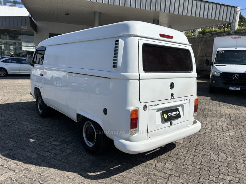 KOMBI 1.4 MI FURGÃO 8V FLEX 3P MANUAL - 2010 - FARROUPILHA