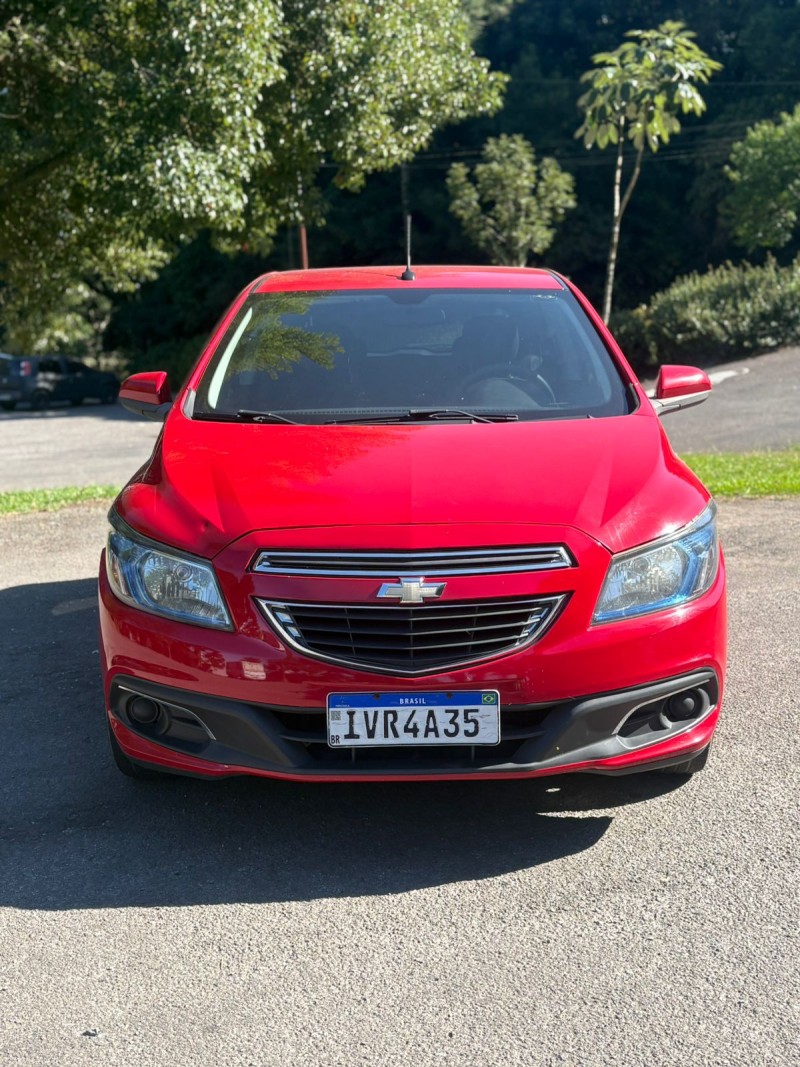 ONIX 1.4 MPFI LT 8V FLEX 4P MANUAL - 2015 - FARROUPILHA