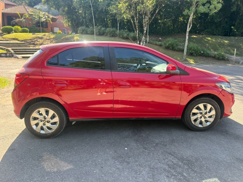 ONIX 1.4 MPFI LT 8V FLEX 4P MANUAL - 2015 - FARROUPILHA