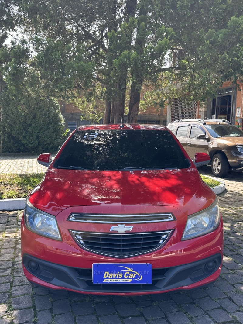 ONIX 1.4 MPFI LT 8V FLEX 4P MANUAL - 2013 - CAXIAS DO SUL