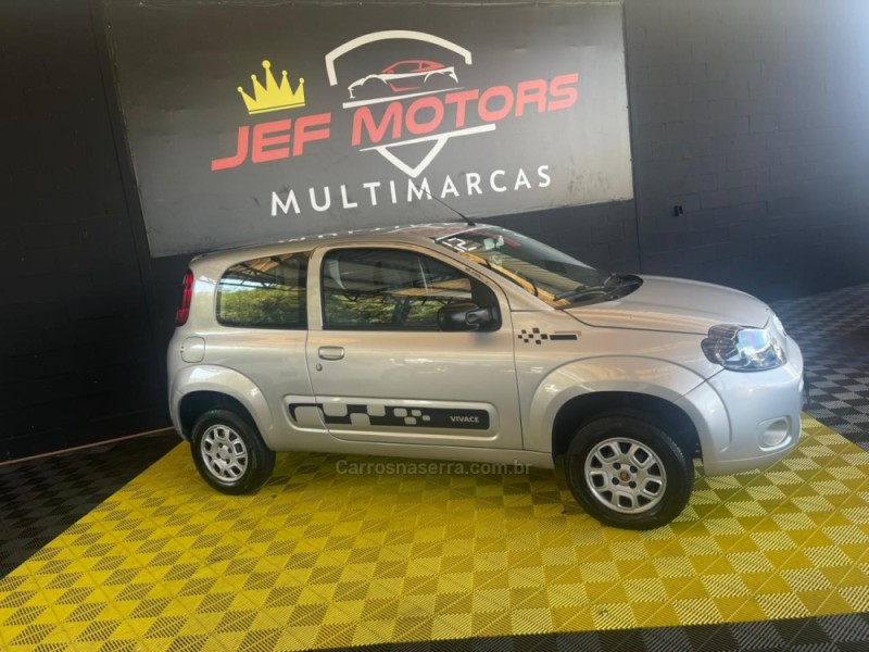 UNO 1.0 VIVACE 8V FLEX 2P MANUAL - 2012 - CAXIAS DO SUL