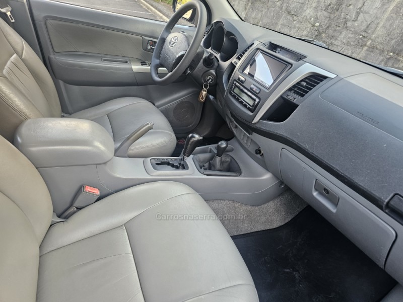 HILUX 3.0 SRV 4X4 CD 16V TURBO INTERCOOLER DIESEL 4P AUTOMÁTICO - 2011 - BENTO GONçALVES