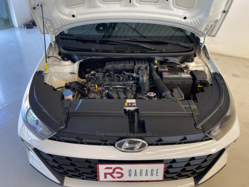 HB20 1.0 COMFORT 12V FLEX 4P MANUAL - 2023 - NOVO HAMBURGO