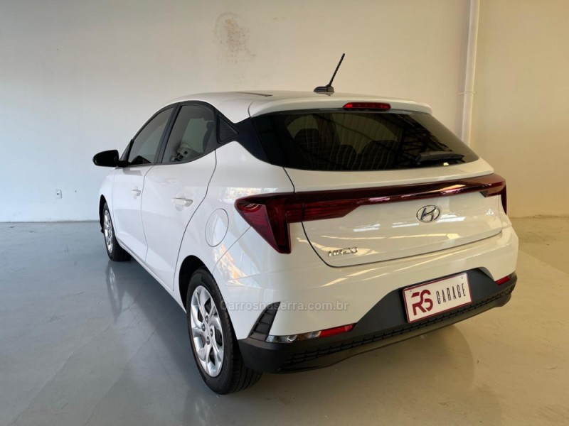 HB20 1.0 COMFORT 12V FLEX 4P MANUAL - 2023 - NOVO HAMBURGO