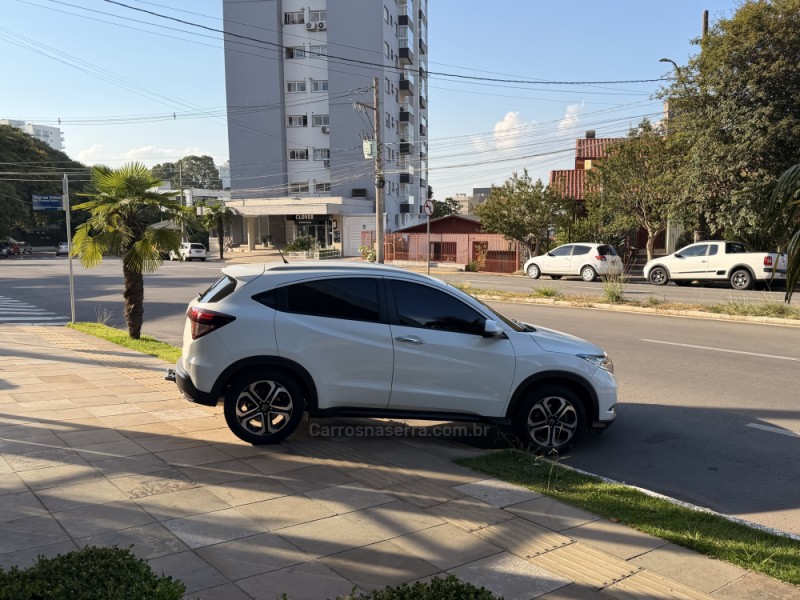 HR-V 1.8 16V FLEX TOURING 4P AUTOMÁTICO - 2017 - FARROUPILHA