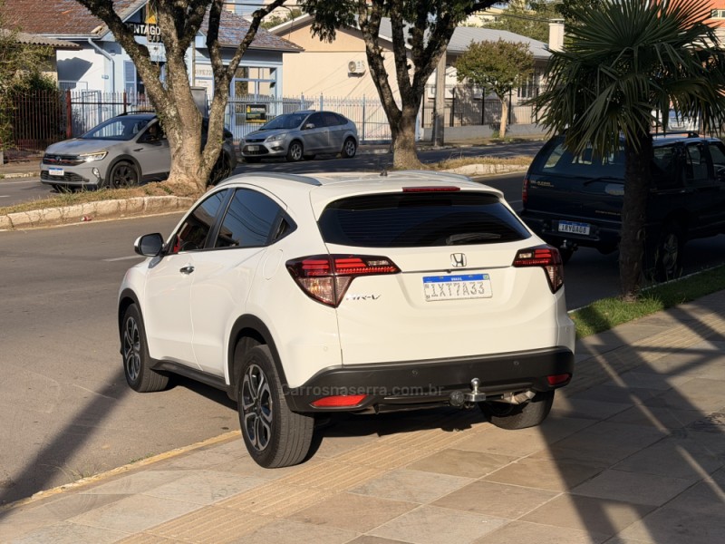HR-V 1.8 16V FLEX TOURING 4P AUTOMÁTICO - 2017 - FARROUPILHA