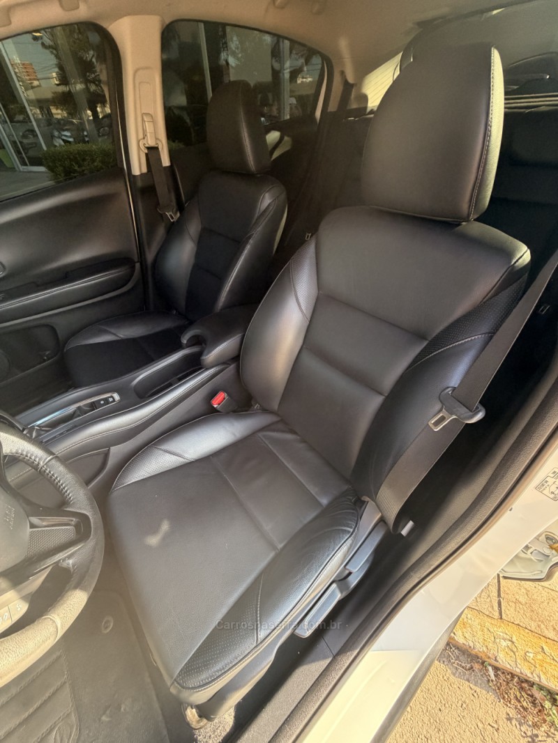 HR-V 1.8 16V FLEX TOURING 4P AUTOMÁTICO - 2017 - FARROUPILHA