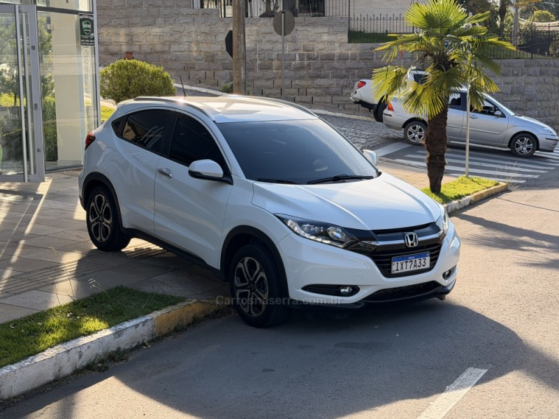 HR-V 1.8 16V FLEX TOURING 4P AUTOMÁTICO - 2017 - FARROUPILHA