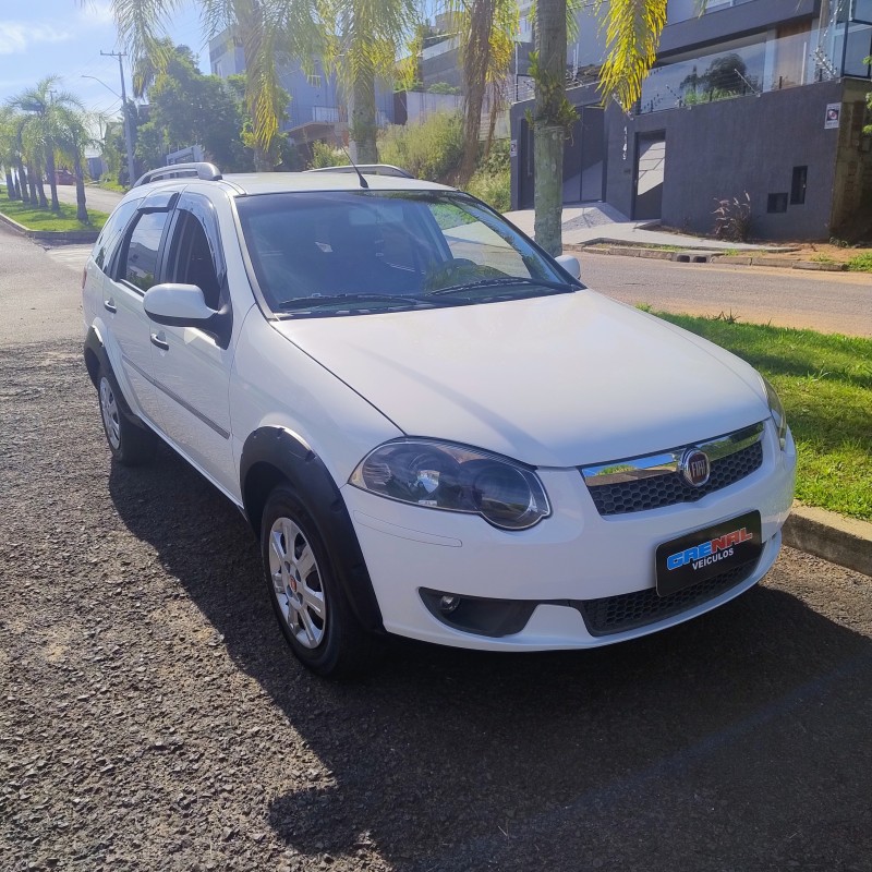 PALIO 1.6 TREKKING WEEKEND 16V FLEX 4P MANUAL - 2016 - CAMPO BOM