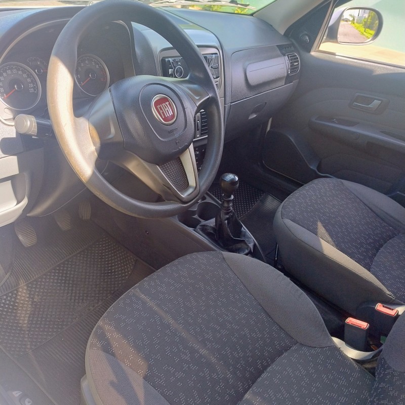 PALIO 1.6 TREKKING WEEKEND 16V FLEX 4P MANUAL - 2016 - CAMPO BOM