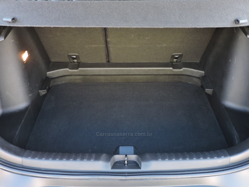 TRACKER 1.0 12V PREMIER TURBO FLEX 4P AUTOMÁTICO - 2021 - SãO MARCOS