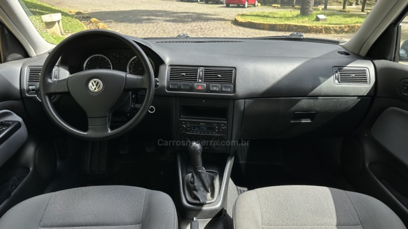 GOLF 1.6 MI 8V FLEX 4P MANUAL - 2009 - CAXIAS DO SUL