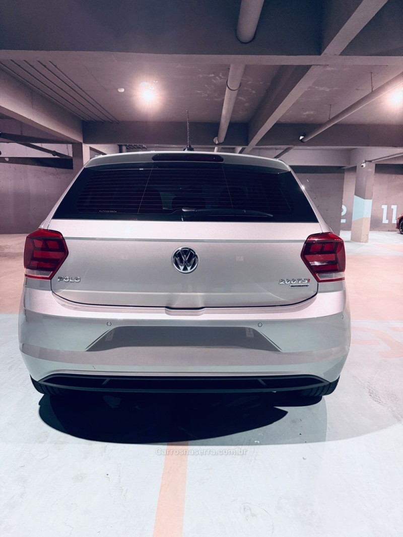 POLO 1.0	200 TSI HIGHLINE AUTOMÁTICO  - 2020 - CAXIAS DO SUL