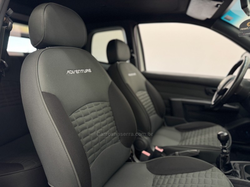 STRADA 1.8 MPI ADVENTURE LOCKER CD 16V FLEX 3P MANUAL - 2020 - CARLOS BARBOSA