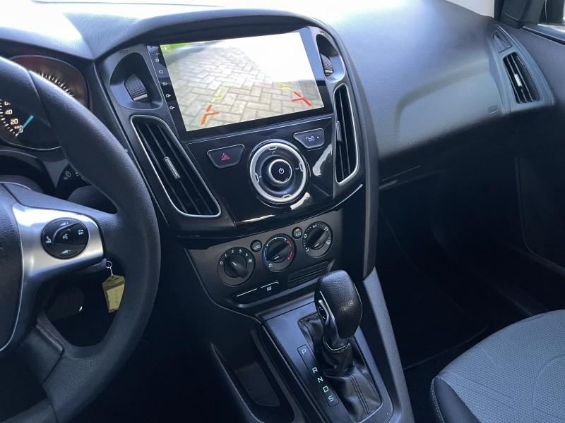 FOCUS 2.0 S SEDAN 16V FLEX 4P AUTOMÁTICO - 2014 - CAXIAS DO SUL